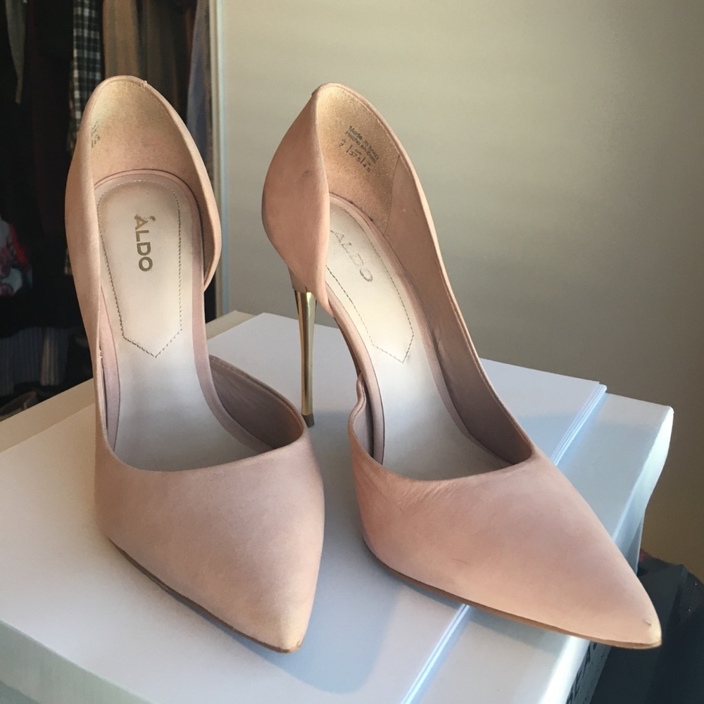 ALDO suede pumps